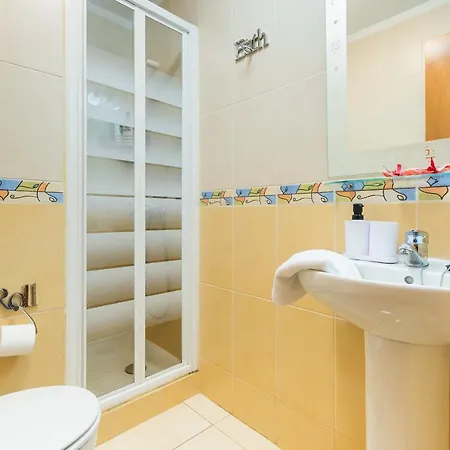 Casa de Férias 2br With Parking - Mountain Views Terrace *